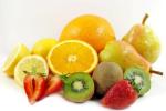 Pesquisa revela que mais de 90% dos jovens não consomem a quantidade ideal de frutas.